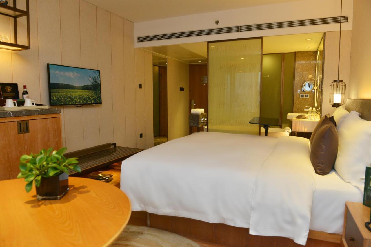 Zimmer E500 mit Kingsize-Bett